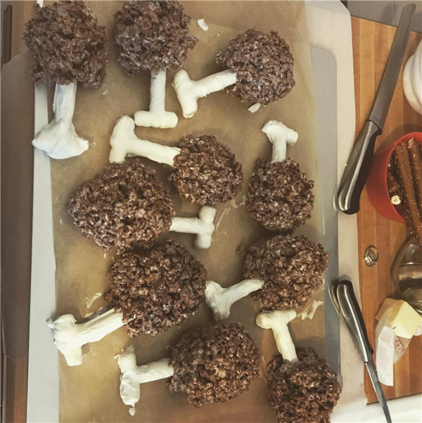 碾压火刑刺穿!15道失败节日大餐血腥秒杀恐怖片