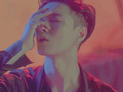 张艺兴solo专辑《lose control》横扫中外榜单,华语专辑打破韩国销量