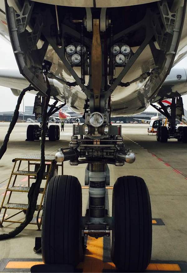 空中客车a350首次访蓉 明年将执飞成都-纽约直航