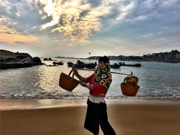 海的那边,有一群惠安女