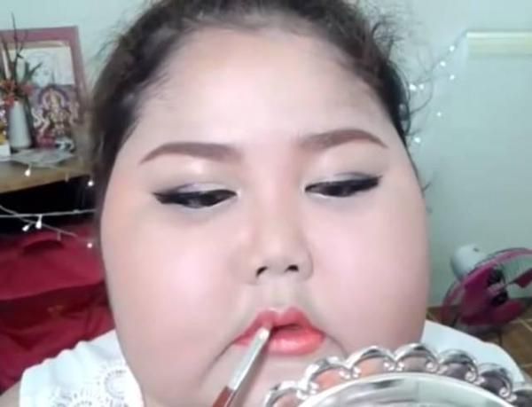 看完胖妹化妆,我深深相信每个胖子都是潜力股!