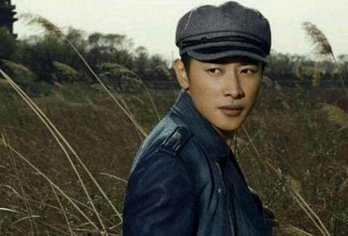 罗晋成名前照片你见过吗 演过的每部剧都得奖 这部最帅