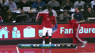 【趣图】笑死人不偿命!nba的搞笑瞬间,吃饭喝水切勿观看