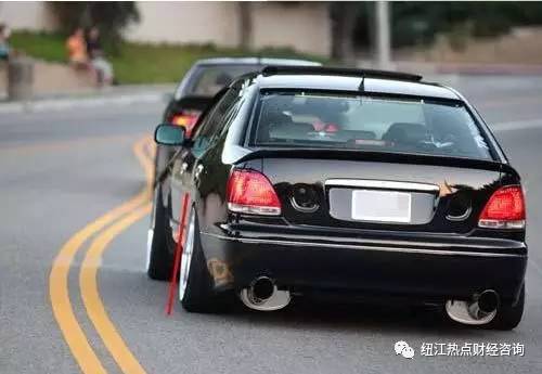 什么属于违规超车 a8bjdk317467246611.jpeg