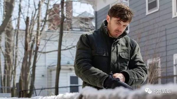 affleck   manchester by the sea 卡西·阿弗莱克 《海边的曼彻斯特