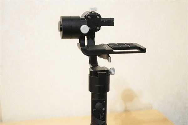 摄影爱好者必备利器:智云云鹤M微单稳定器