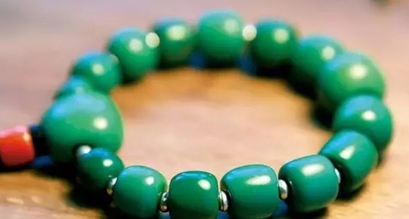 松石什么颜色 a4xwtu5045810165325.jpg