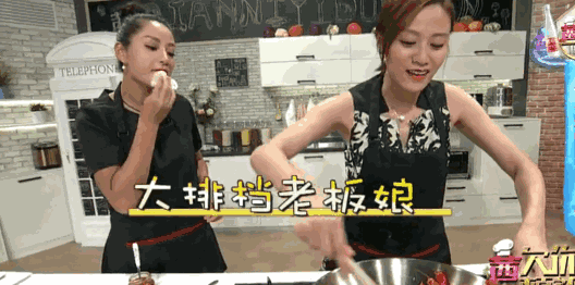 当年输给张靓颖,如今32岁成辣妈,儿女双全老公体贴!