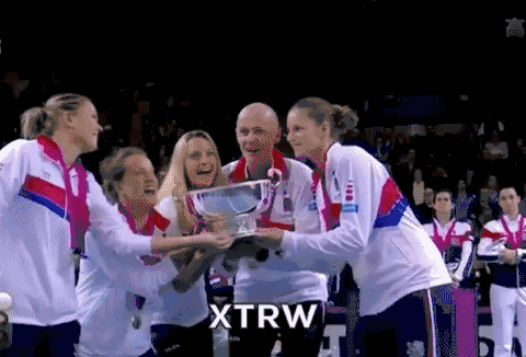 发球力量的本源去进行训练,三体之间是你中有我,我中有你的和谐关系