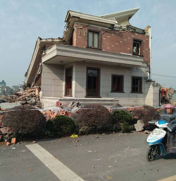 萧山益农村支书违建别墅被拆除!接下来将在全镇彻底排查