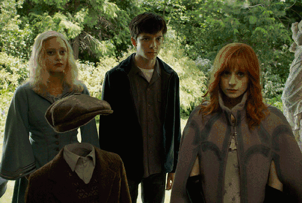 电影《佩小姐的奇幻城堡》