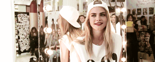 壁纸 剧照 视频截图 500_200 gif 动态图 动图