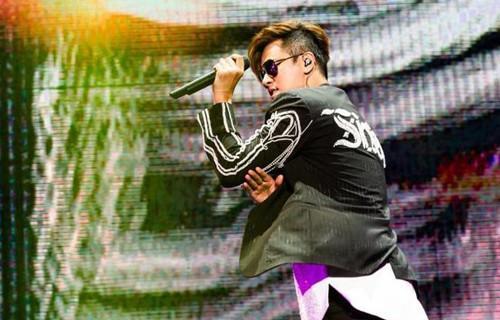 唱歌跳舞,罗志祥一直都没有放弃,也越发的出彩.