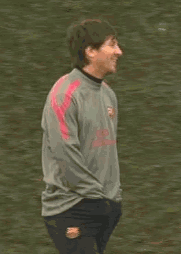 球王梅西也有失足犯二的时候,说好的不许笑!