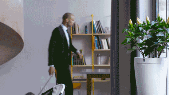 有了parrot pot,安心地拖行李箱出去浪吧!