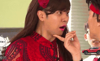 哦不对,宇博来给大家重新介绍这位在今年5月刚刚拥有了自己百度百科