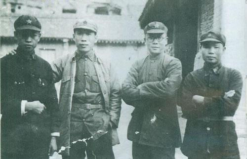 他是中共的"特工之王", 他是被授予上将军衔的52名将军中唯一一个没有