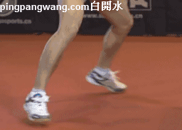 闫安正手发球后正,反手抢攻 gif动图演示