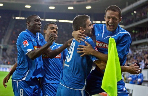 德甲惊天大冷!霍村8连胜神话终结,圣保利门将开挂1-0掀翻第3名