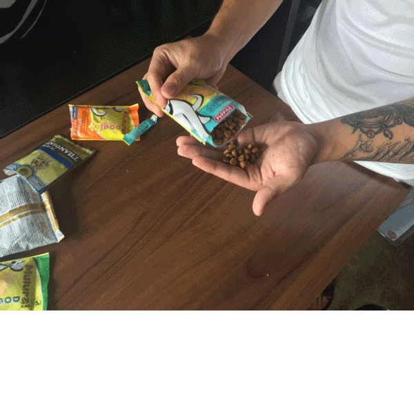 小编陪你直播吃狗粮,绝对