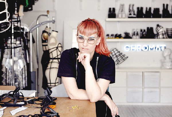 给我一根带子,我能串起整个时尚圈