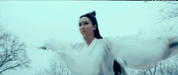 这一次《青云志》里杨紫饰演的陆雪琪高冷脱俗,她与张小凡在七脉会武