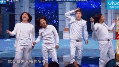 搞笑gif图:带你们乘风破浪,有没有敢上船的?