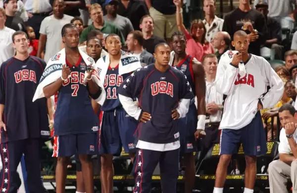 ▼ 2002年梦五队的惨败影响了nba2002-03赛季的票房