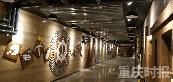 重庆历史在杨家坪步行街5条地下通道可见