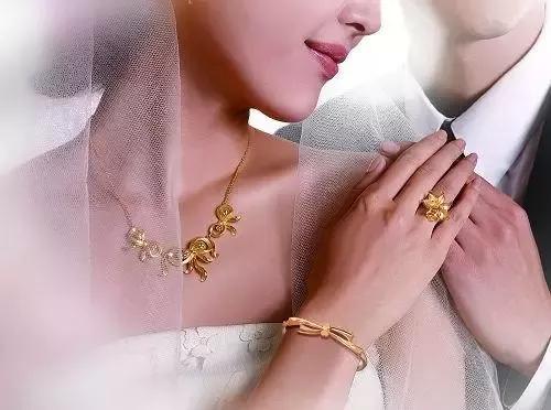 装饰品耳环五件套 a61r526206290279352.jpg