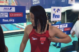 ▽ 本届奥运会发展者 ▽▽ 段子手傅园慧 无论是jpg还是gif都可以完美