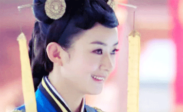 在之前的电视剧里,赵丽颖的小粗眉就已深入人心.