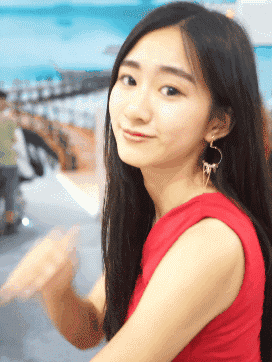搞笑图:妹子这样打麻将会挨揍的-新闻频道-手机搜狐