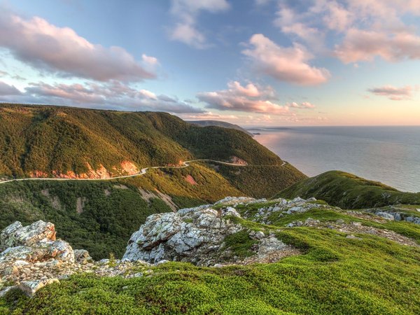 加拿大卡博特之路(the cabot trail)