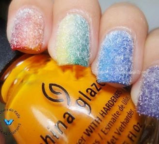 美甲丝绒图片 适合秋冬季节的丝绒美甲