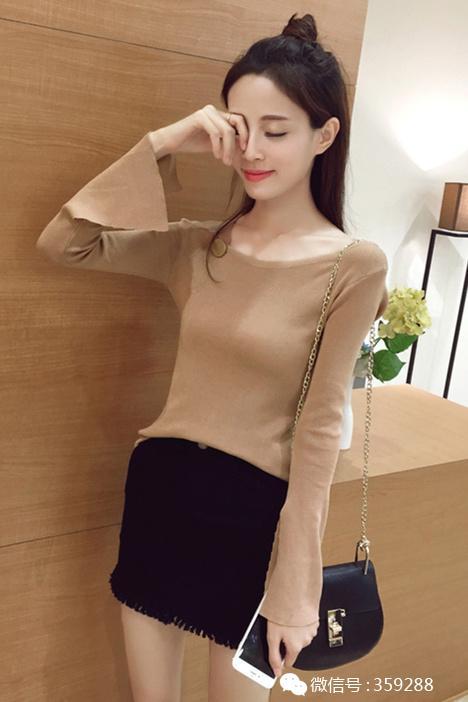 2016秋季新款时尚修身百搭显瘦露肩袖口开叉毛衣针织衫