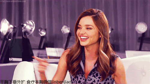完美女人,完美身材,认准高级营养师食疗丰胸咨询微信:jinbenjiao