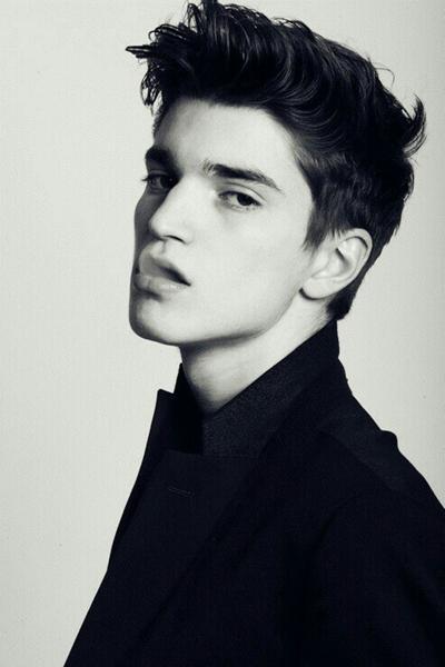 怎样变成帅哥的脸型 a48z8w6103619726352.jpg