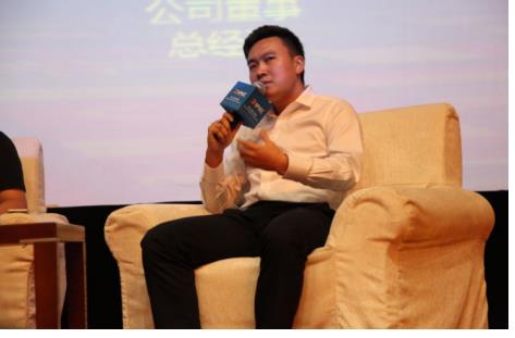日前霍恩基金董事总经理 张仕谦在第二届汇桔杯南粤知识产权创新创业大赛启动大会上发言说“凡是不以赢利为目标的融资项目,都是耍流氓”,张仕谦表示目前创投市场上不少项目的用户定位不 To B 也不To C,而是专门To VC,做的一切都是为了融资,甚至有些项目拿了钱并没有用到项目上,令人担心的是这样的情况有逐渐上升的趋势。
