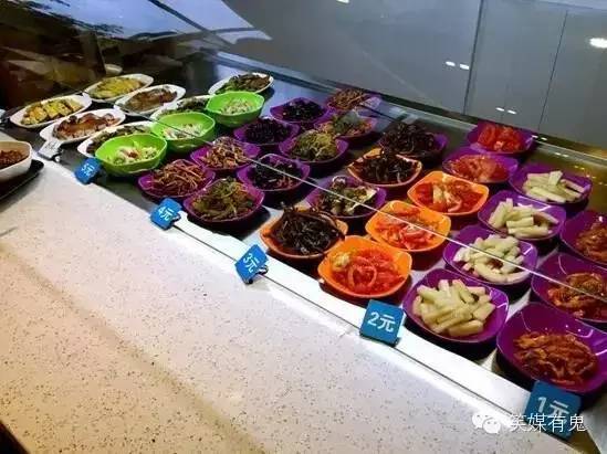看完人家学校的食堂,才知道这些年我吃的都是
