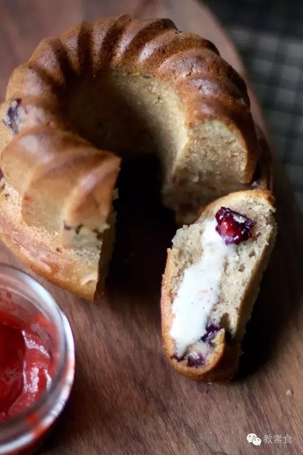 怎样做蛋糕简单不用牛奶 a7dz0w7694584797855.jpg