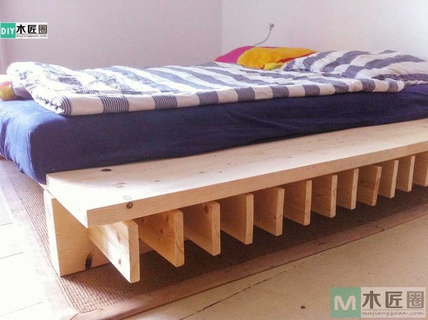 步骤5:完工! 其实现在用的床,包括实木床架和床垫两部分.