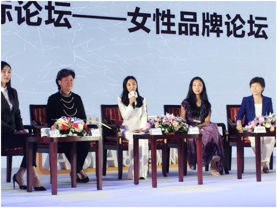 煦氰医美国际ceo煦氰被授予"亚洲品牌杰出女性"
