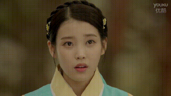 iu李智恩小表情小眼神真的太赞太可爱