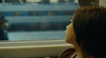 韩国首部丧尸电影,整列火车只活两个半,惊悚之极