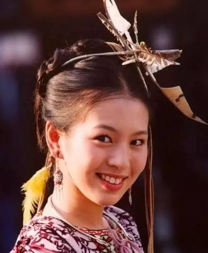 吊带里的阿奴,曾经胖到臃肿,如今v吊带逆袭成为女仙剑中学女生图片