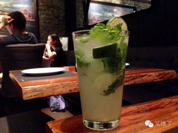 点的是土耳其国酒拉克raki,但是上来的应该是mojito!