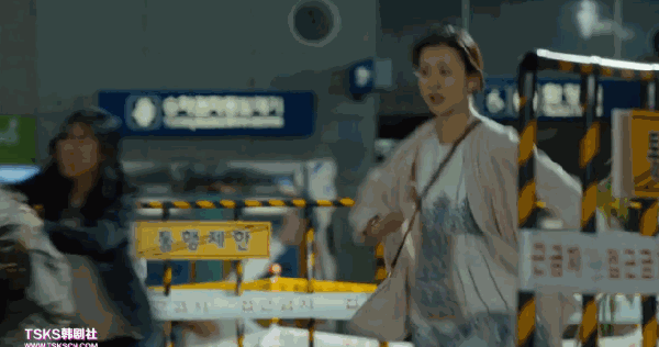 超赞韩国电影釜山行:万恶的基金经理依然成了英雄