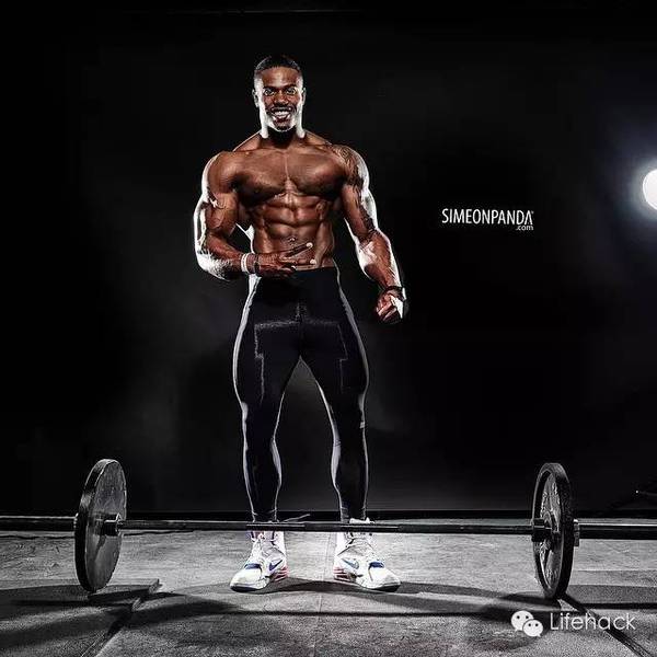 他是全球身材最屌的黑人巨无霸!