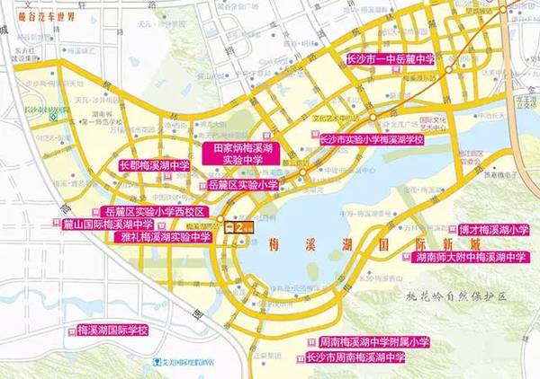 梅溪新天地位于长沙市岳麓区梅溪湖国际新城核心腹地,配套8000个停车